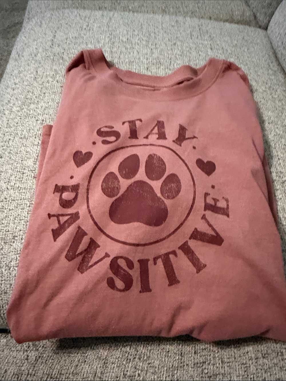 Maurice’s graphic tees sizes large to XLarge print price for all